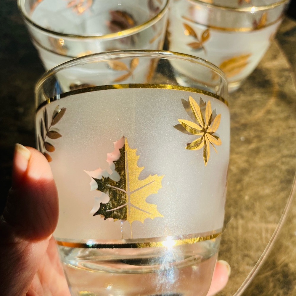 3 Vintage Gold Leaf Frosted Glasses Set